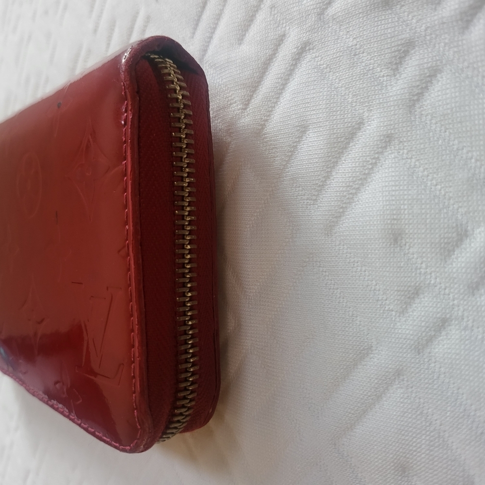 LOUIS VUITTON Monogram Red Vernis Long wallet - Picture 3 of 10